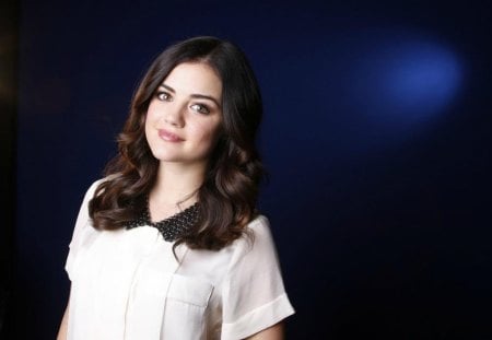 Lucy Hale - hale, lucy hale, model, beautiful, actress, lucy