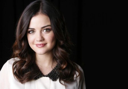 Lucy Hale - hale, lucy hale, model, beautiful, actress, lucy