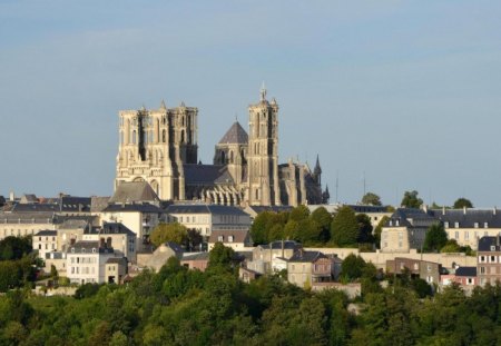 Laon Medieval Fortress - Laon, France - fortress, france, laon, medieval, laon medieval fortress