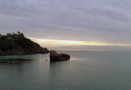 Beacon Quay, Torquay - oceans, nature, beaches, seas, water, devon, rocks