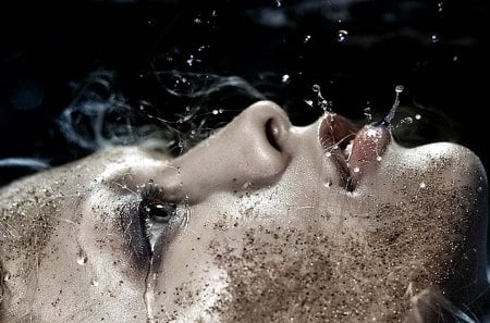 Artistic beauty - style, face, glitters, model, girl, art, drops, smoke, tears