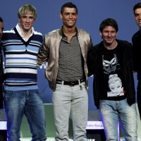 c.ronaldo,messi,kaka,torres,xavi