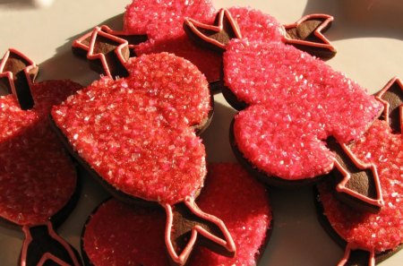 Sweet hearts - heart, food, chocolate, love, sweet, arrow, red, valentine, cookies, day