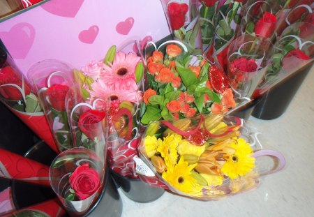 Happy Valentines Day My DN Friends And Fans - flowers, roses, nature, romantic, love, hearts, Valentines day