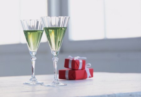 Wine and gift - style, wine, gift, drinks