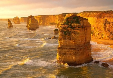 12 Apostles in Victoria, Australia - fun, ocean, nature, mountain