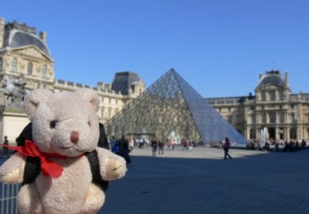 Greetings from Paris - greetings, nice, paris, bear