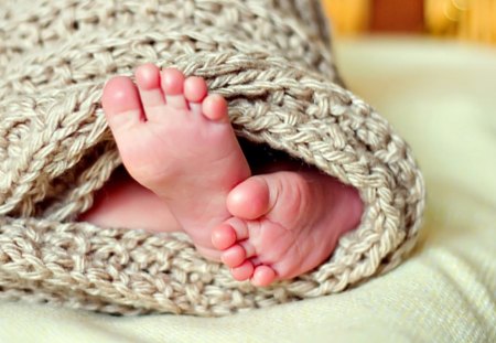 Love - bokeh, photography, adorable, lovely, baby, love, child, feet