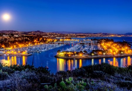 CITY LIGHTS - houses, california, boats, harbor, night, mountains, yachts, port, united states, dana point, evening, sea, usa, kaliforntya, lights