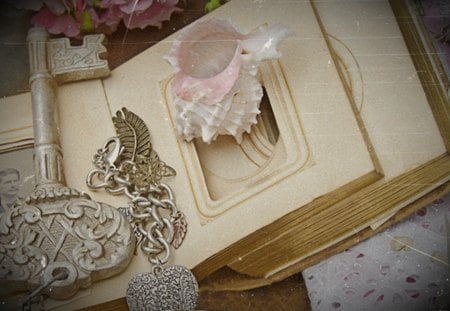 Vintage Memories - key, shells, old, Vintage Memories