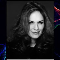 Catherine Bach09