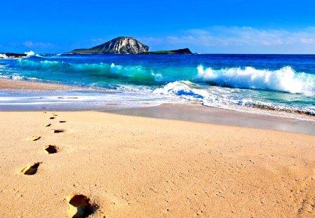 SUMMER PARADISE - Oahu, USA, beach, mountain, Hawaii, Rabbit Island, sky, winter, trails, Hawaiian Islands, rock, sea, January, ocean, Pacific Ocean, Ade Hopkins Photography, waves