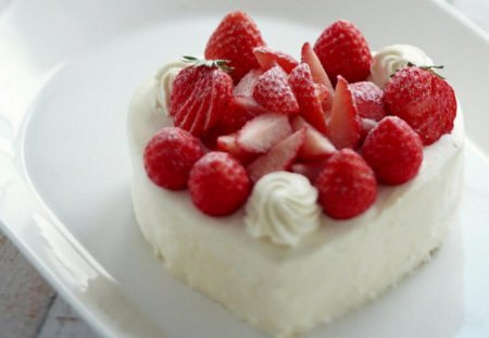 *** Dessert *** - dessert, food, strawberries, cake