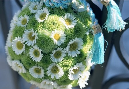 Flower arrangement - flowers, white, arrangement, green, bunch, Flower, bouquet