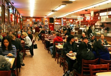 Katz in nyc, the best deli in the world - customers, deli, tavles, seats