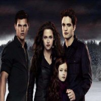 Bella, Edward, Nessie, Jacob