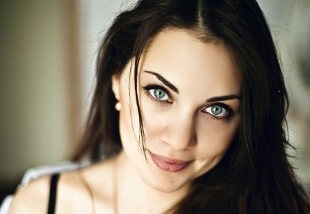 cute lady - gray eyes, room, hrdave, smile, girl