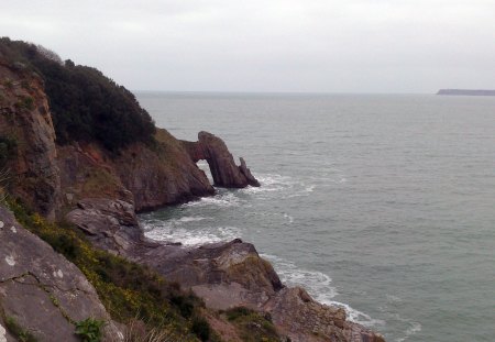 London Bridge, near Torquay - beaches, nature, oceans, seas, rocks, cliffs