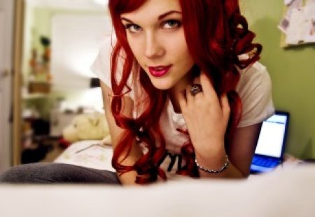 redhead face - sofa, lying, beautifuleyes, red lips