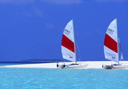 Beach in Blue - beach, boats, blue, sailors