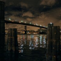 nyc bridges in the middle of night