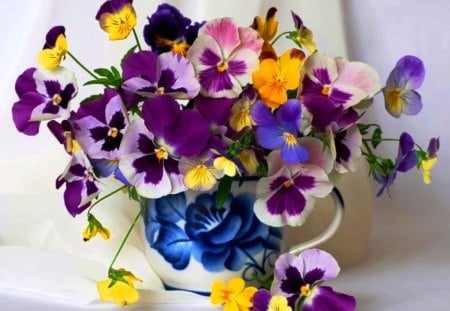 Colorful pansies - nature, petals, beautiful, colorful, colors, flowers, spring, pansies