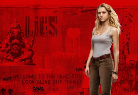 Teresa Palmer In Warm Bodies - actresses, models, people, warm bodies, entertainment, teresa palmer, australian, beautiful, australia, celebrity, movies