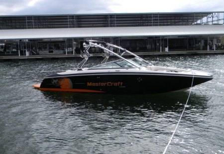 MasterCraft - ride, wakeboat, thrill, endurance