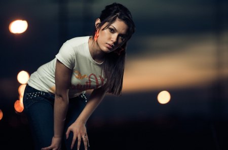 brunettes women - jeans, lights, tshirt, dark sky, city, night