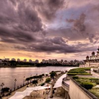 THREATING SKY STORM BREWING