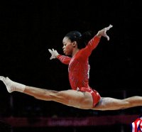 Gabby Douglas F5