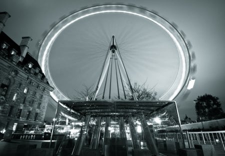 amazing ferris wheel in gray scale - movement, city, ferris wheel, gray