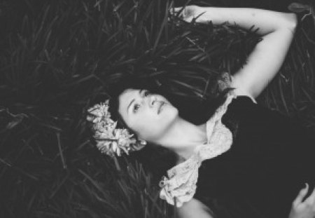 dreamy ... - wp, photography, girl, beauty, gras, dreams, black, white, nature, woman, bw, art, dreamy