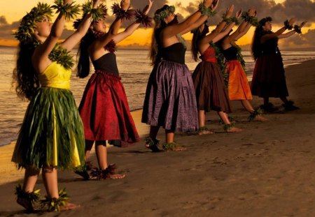 Hawaiian Hula Dancers Hawaii - hula, dancers, pacific, beach, evening, island, polynesia, sand, Hawaii, exotic, paradise, tribal, luau, lei, honolulu, sea, waikiki, ocean, party, sun set, tropical, dance, dusk