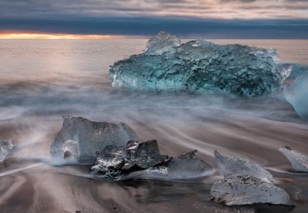 Sea - icebergs - clouds, landscape, Sea, icebergs