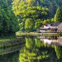 lake house