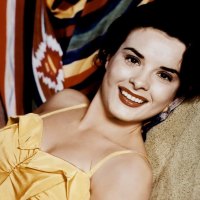 Jean Peters05