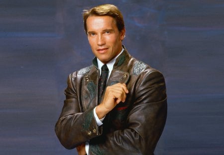 Arnold Schwarzenegger - actor, arnold, schwarzenegger, men