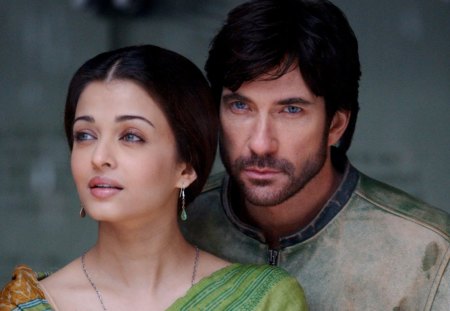 The Mistress of Spices (2005) - The Mistress of Spices, dress, man, movie, Tilo, blue eyes, Dylan McDermott, actor, girl, indian, beauty, love, actress, green, woman, Doug, es, couple, Aishwarya Rai Bachchan