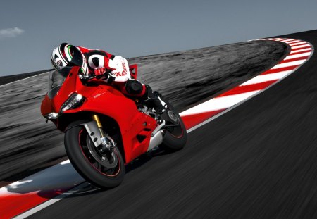 Red Ducati Sebastian fadi carnaby