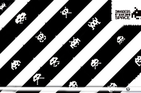 HP Alien - hp, space invaders, aliens, black and white, space, alien, hewlett packard, custom, stripes