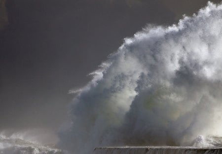 a mighty wave - plate, surf, falls, rock, wave