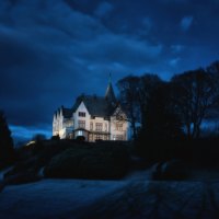 wonderful mysterious mansion hdr