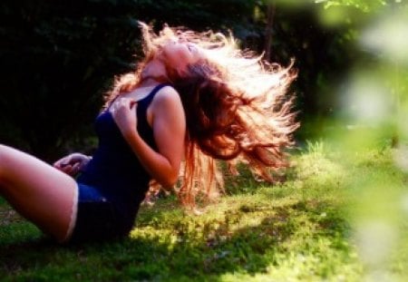 Sunlight and me - sunlight, girl, hair, grass, model