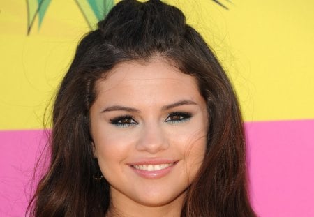 Selena Gomez by Kids choice awards - choice, Kids, awards, Gomez, Selena