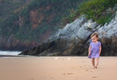 Thinking alone - girl, baby, sea, beautiful