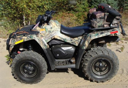 Can-Am Outlander - can-am, atv, transport, outlander