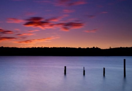 The Four Poles Sunrise - usa, sunrise, lake, four poles