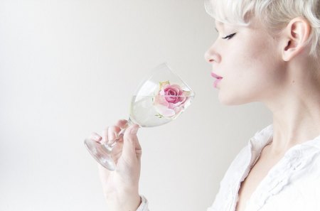 Rose water - glass, flower, rose, pink, water, dr5ink, beauty, girl, white, woman