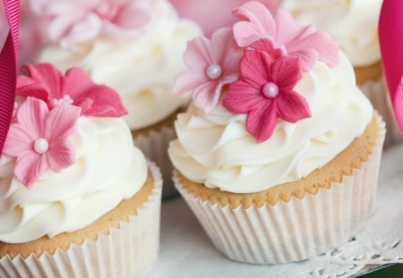 Cup cakes - cup cakes, food, sweets, decorative, icing, snacks